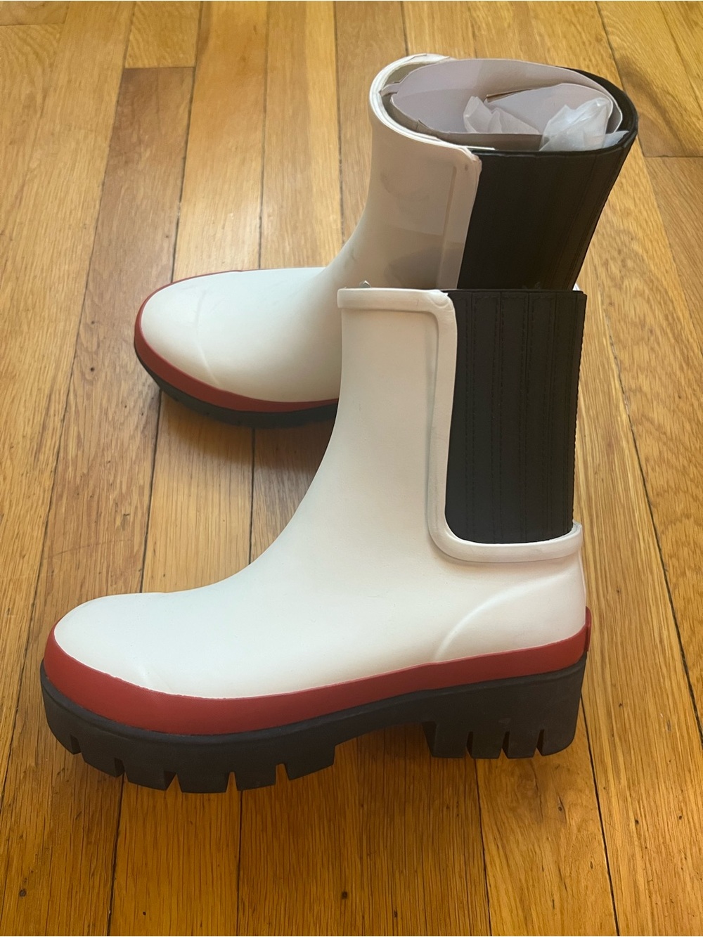 Tory Burch Hurricane Boot In Ivory Red & Perfect Black Size US Women's 5